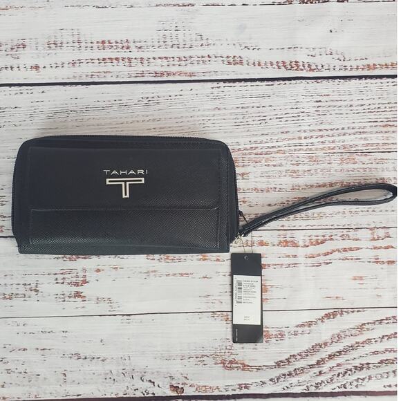 Tahari Black Front Pocket Organizer Wristlet Wallet All in one New with tag - Picture 7 of 14
